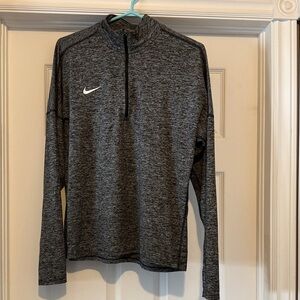 Nike drifit quarter zip size large